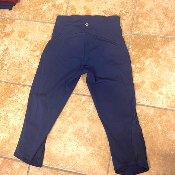 Lululemon leggings navy - Picture 2 of 2